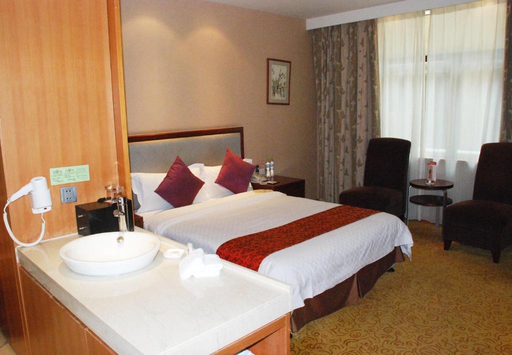 Shanghai Forte Hotel Room photo